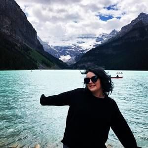 Meet your Posher, Brittney